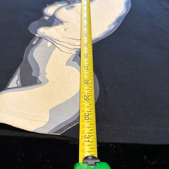 Mens XL 8103 Clothing Pamela Anderson “MILF” Graphic Tee Black | limited Edition - Picture 4 of 10